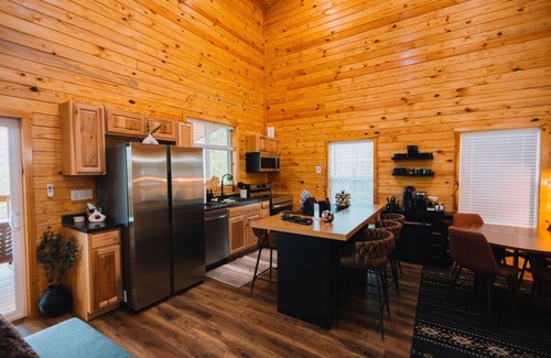 Frenchburg Cabin | Shawnee Retreat | Game Room, Hot Tub, Cave & Views