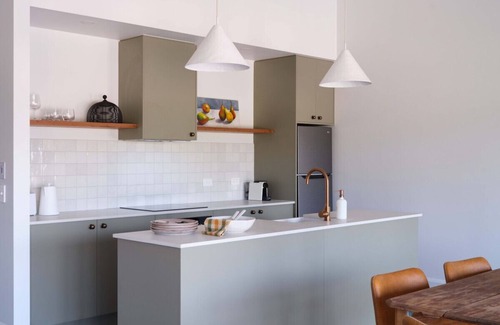 Bombira Villa | Shawwood Winery - Luxury Mudgee Farm Accommodation, Newly built with space, views close to town and wineries