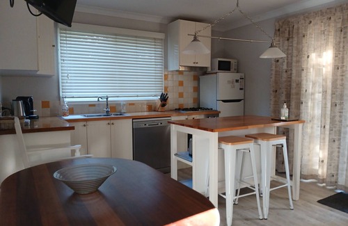 Balingup Villa | Sheemore Cottage and Chalets ☘️Balingup wa.where a relaxing break awaits you