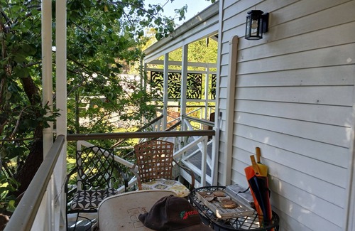 Balingup Villa | Sheemore Cottage and Chalets ☘️Balingup wa.where a relaxing break awaits you