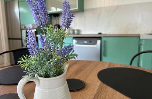 Camber Ski Chalet | Sheep View Chalet - K95