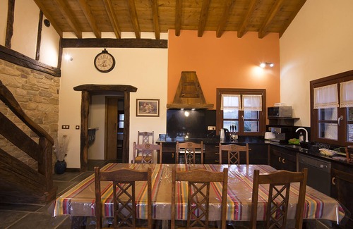Sare Ski Chalet | Sheepfold in the village of Sare