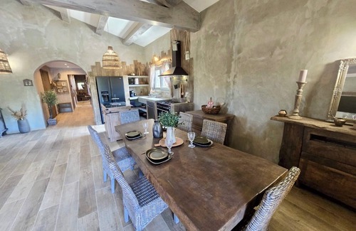 Oletta Villa | Sheepfold-style stone villa in the heart of the Corsican maquis