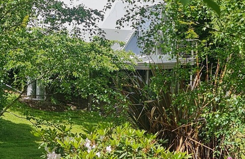 Sheffield Apartment | Sheffield Dome set in an Enchanting Garden