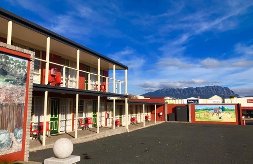 Sheffield Hotel | Sheffield Motor Inn