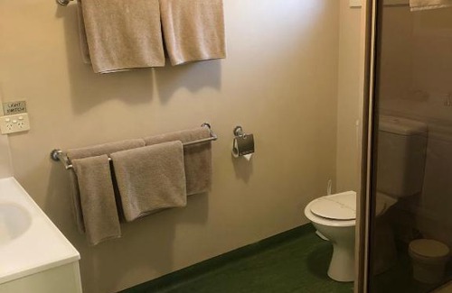 Sheffield Hotel | Sheffield Motor Inn