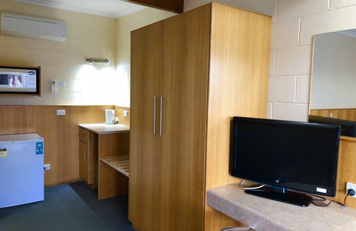 Sheffield Hotel | Sheffield Motor Inn