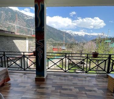 Old Manali House | Shehjaar