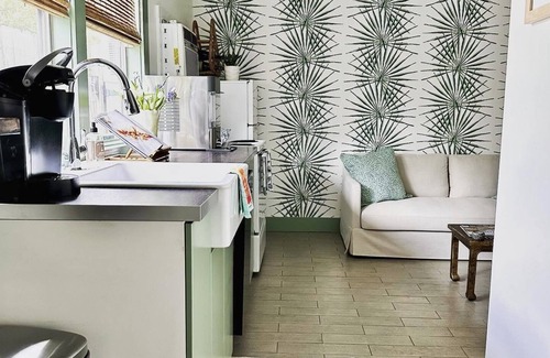 Esplanade Ridge Cottage | Shelby's Cottage Charming 1BR stand-alone cottage in the heart of Bayou St. John