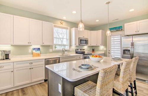 Cedar Neck House | Shell Cottage with BBQ 4 Mi to Bethany Beach!
