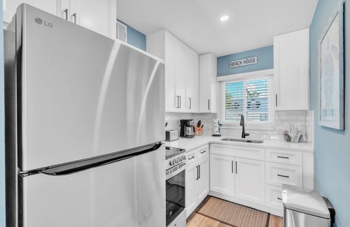 Bradenton Beach Condo | Shell Cove 106 by Duncan Real Estate