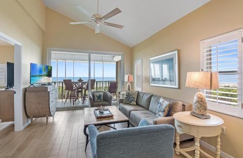 Sanibel House | Shell Island Beach Club #5D