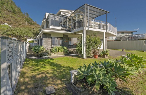 Pauanui Cottage | Shell Seekers - Pauanui Downstairs Holiday Unit
