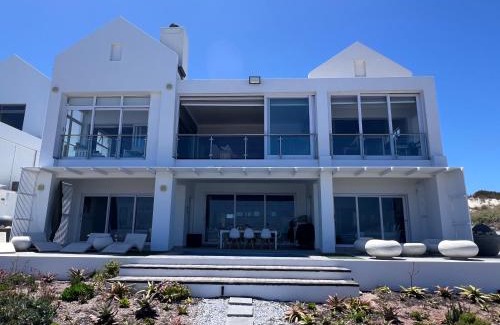 Shelley Point Apartment | Shelley Point On Sea