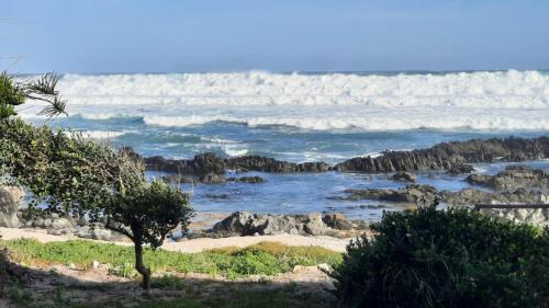 Kini Bay House | Shells on the Beach