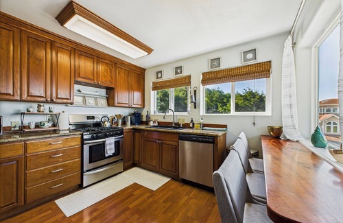 Shelter Cove Apartment | Shelter Cove- WOW What a View! Pet friendly, Close to everything