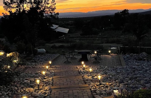 Williamson Apartment | Shelter in Nature - A gateway to Arizona's wonders. A rare gem near Prescott, AZ