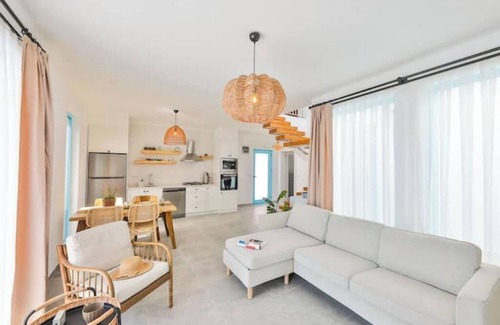Patara Villa | Sheltered villa with sauna and pool
