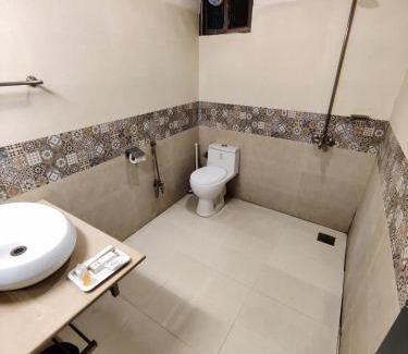 F-6 Sector House | Shelton Boulevard Islamabad