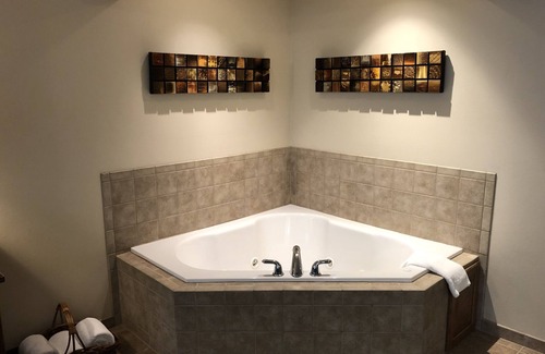 Shenandoah Hotel | Shenandoah Inn & Suites