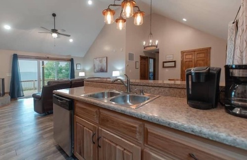 Rileyville House | Shenandoah Mountain Cabin