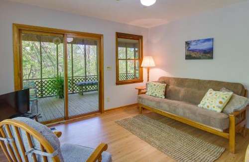 Elkton House | Shenandoah National Park Cabin with Patio!
