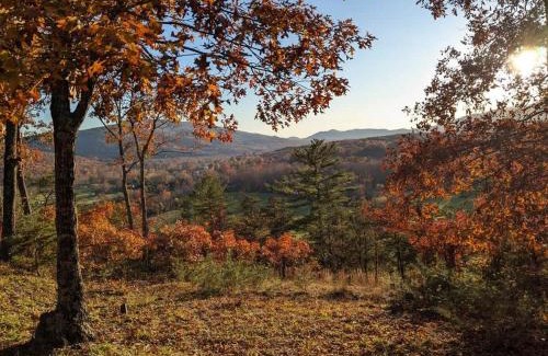 Goshen House | Shenandoah Retreat - Family Home