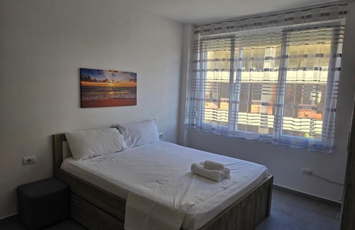 Shengjin Apartment | Shengjin Beach