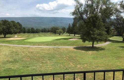 New Market Hotel | Shenvalee Golf Resort