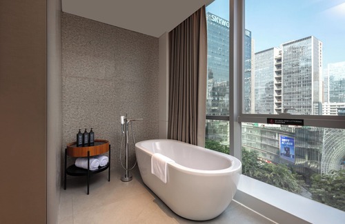 Futian CBD Hotel | SHENZHENWANXIANGQINGHUAJIUDIAN