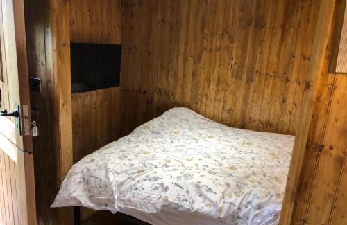 Ewhurst Green Apartment | Shepherd Hut Lodge on Farm Waterside Goodwin Farm