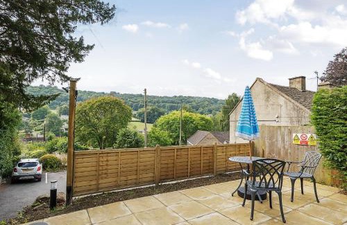 Brimpsfield House | Shepherd Huts at Sheepscombe