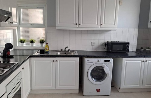 Shepherd's Bush Apartment | Shepherd's Bush