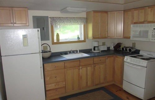 Friendship House | Shepherd's Cove - 5 Acre Beautiful Ocean-front Family Compound In Mid-coast Main