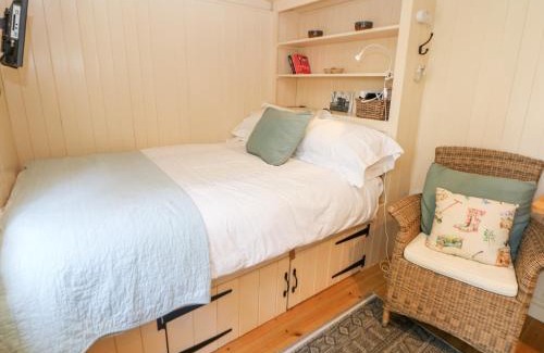 Castleton House | Shepherd's Hut