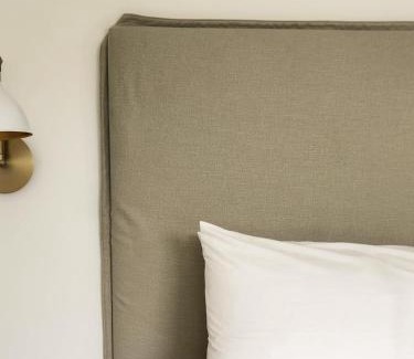 South Kingstown Hotel | Shepherd’s Run