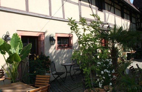 Niederfrohna Apartment | Shepherd's wagon blue Heinrich - Auszeithof Niederfrohna