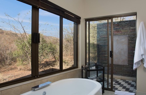 Pilanesberg National Park Cabin | Shepherd's Tree Game Lodge