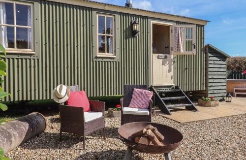 Crediton House | Shepherds Bliss