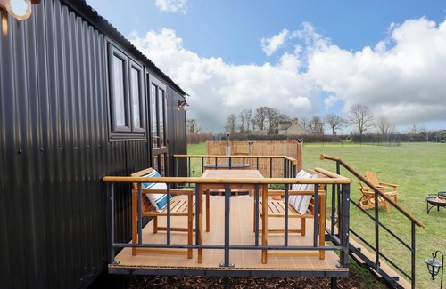 Aubourn Cottage | Shepherds Hut - Oak