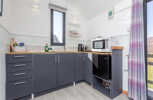 Inchnadamph Apartment | Shepherds Hut - Uk49096