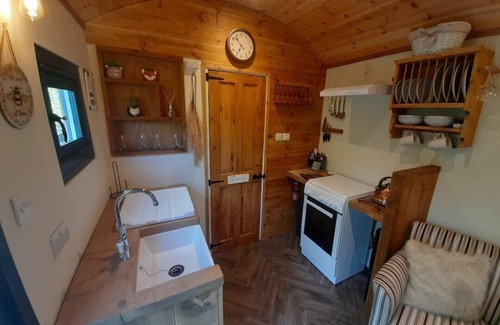 Malltraeth Cabin | Shepherds Hut with hot tub on Anglesey North Wales