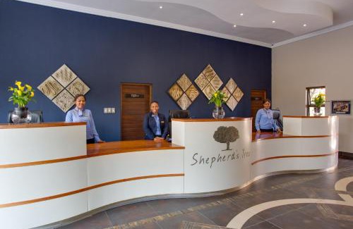 Pilanesberg National Park Cabin | Shepherds Tree Game Reserve