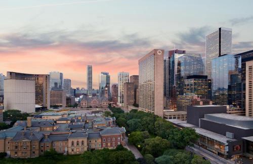 Financial District Hotel | Sheraton Centre Toronto Hotel