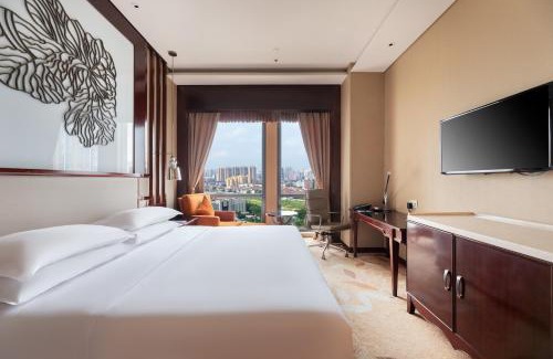 Wuling District Hotel | Sheraton Changde Wuling Hotel