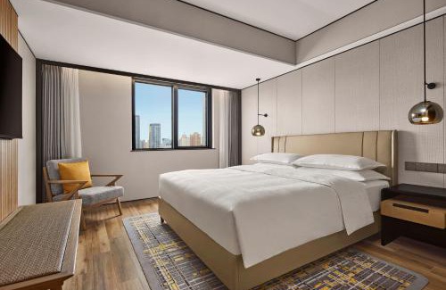Luomashi Hotel | Sheraton Chengdu Lido Hotel