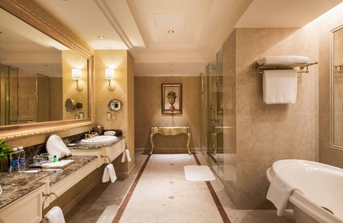 Nan An Hotel | Sheraton Chongqing Hotel