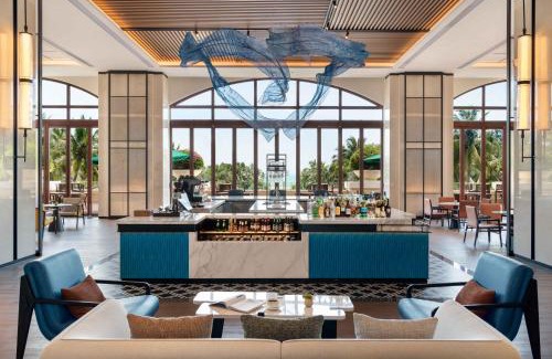 Donghu District Resort | Sheraton Haikou Hotel