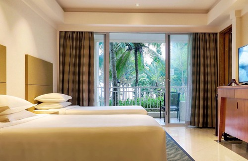 Donghu District Hotel | Sheraton Haikou Hotel