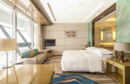 Wuxing Hotel | Sheraton Huzhou Taihu Lake Hot Spring Resort & Spa